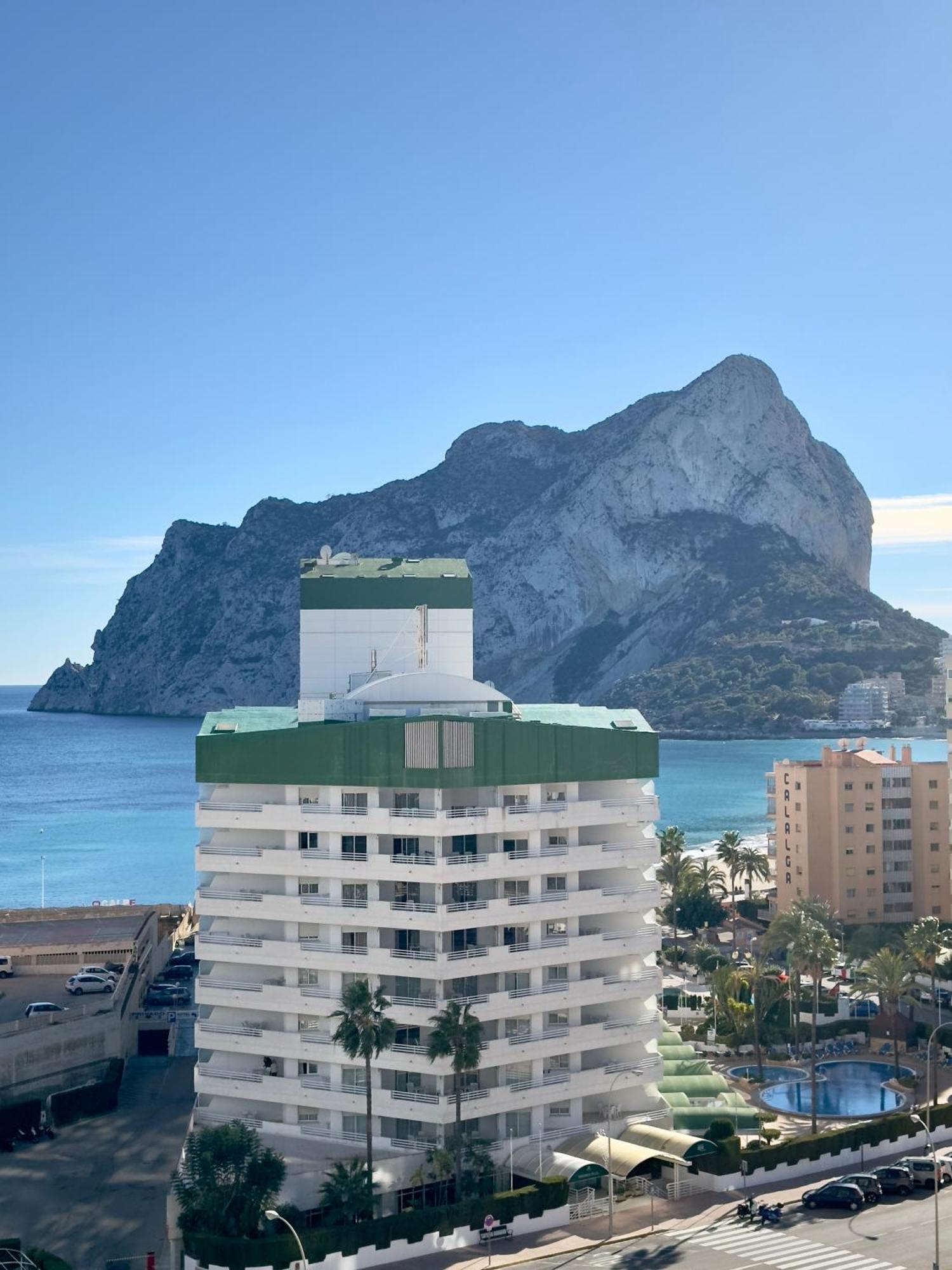 Esmeralda Suites Калпе Екстериор снимка