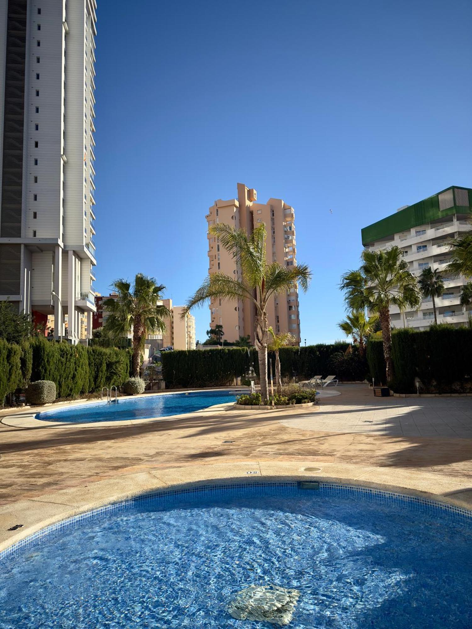 Esmeralda Suites Калпе Екстериор снимка