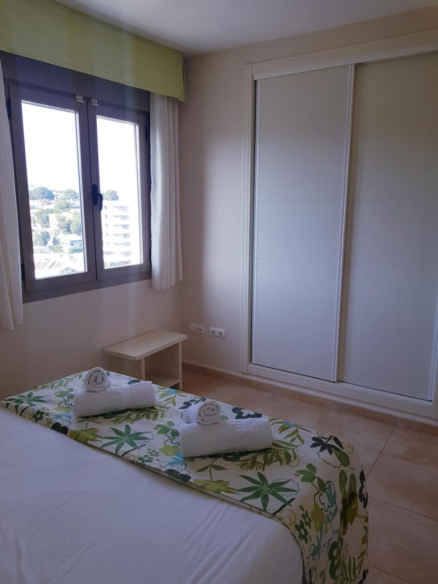 Esmeralda Suites Калпе Екстериор снимка