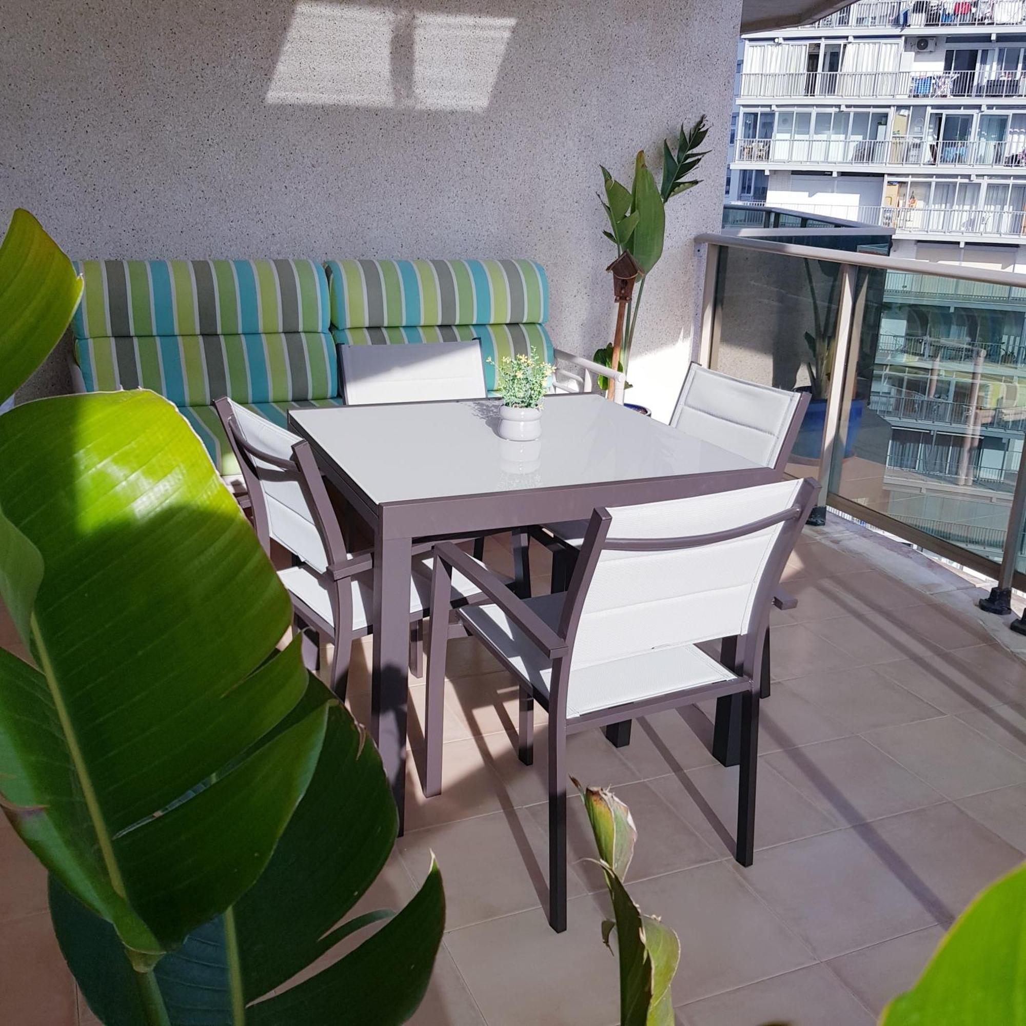 Esmeralda Suites Калпе Екстериор снимка